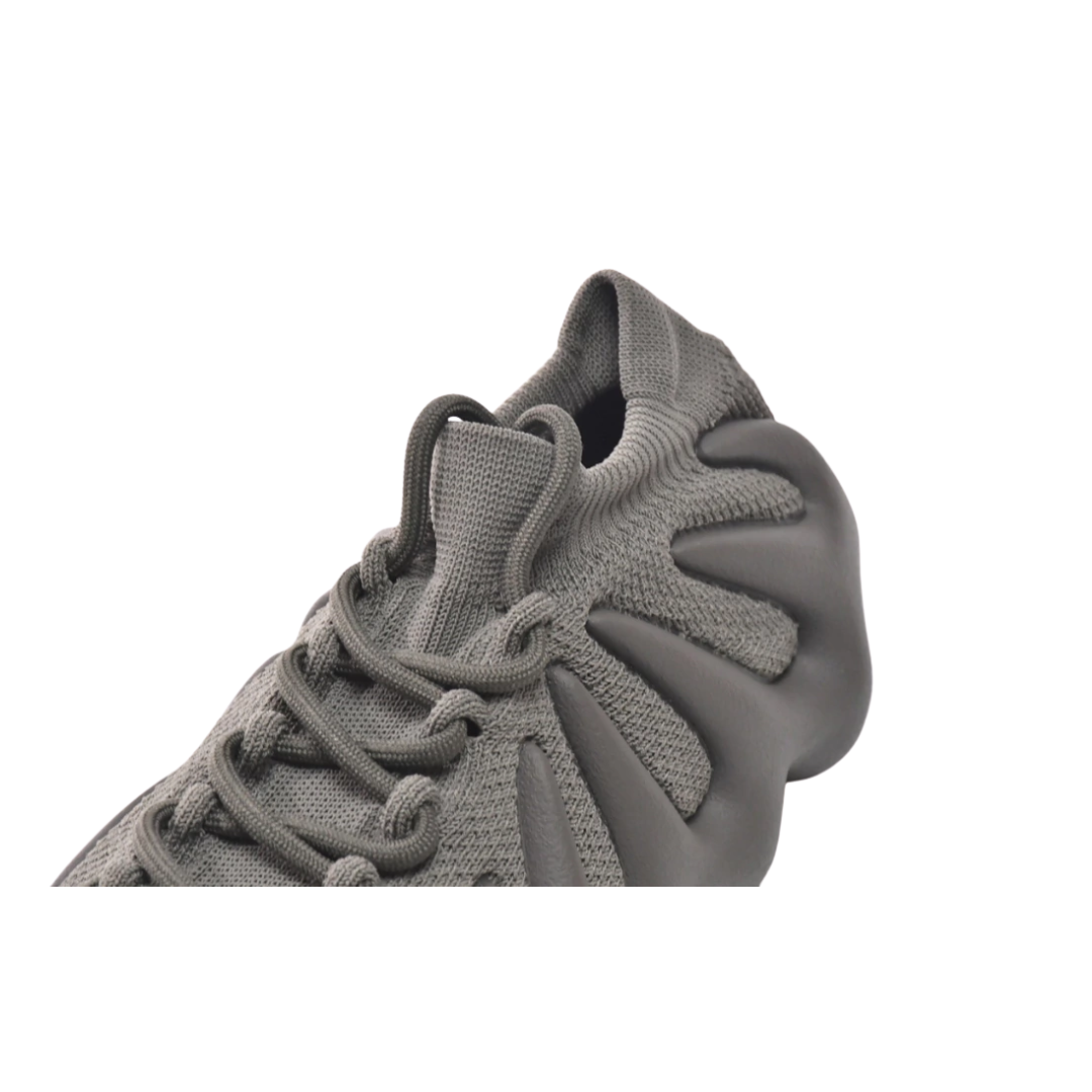 Ad Yeezy 450 Cinder