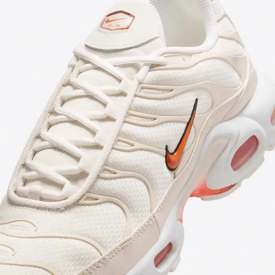 NK Air Max Plus - White/Orange