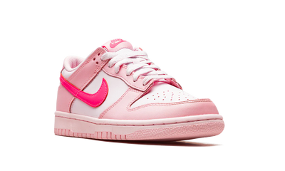 NK Dunk Low Triple Pink (Barbie)