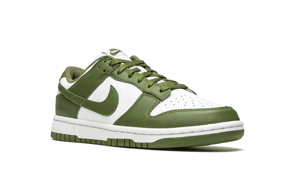 NK Dunk Low Medium Olive