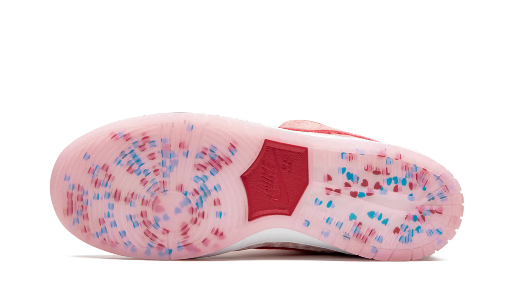 NK SB Dunk Low Strangelove