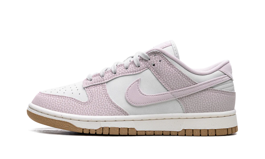 NK Dunk Low Light Violet