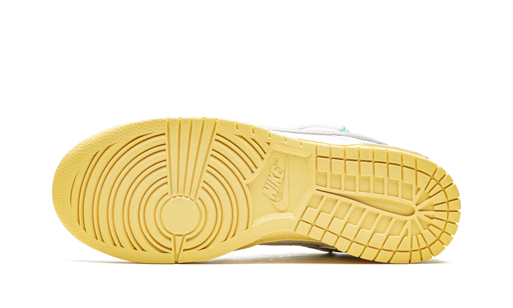 NK Dunk Low Off White Lot 01:50