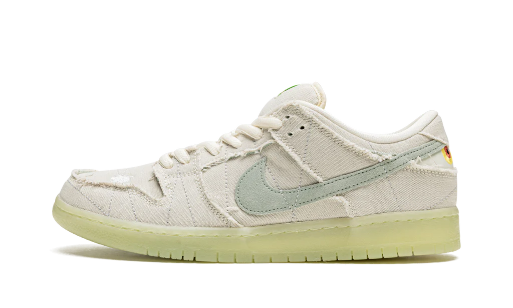 NK SB Dunk Low Mummy