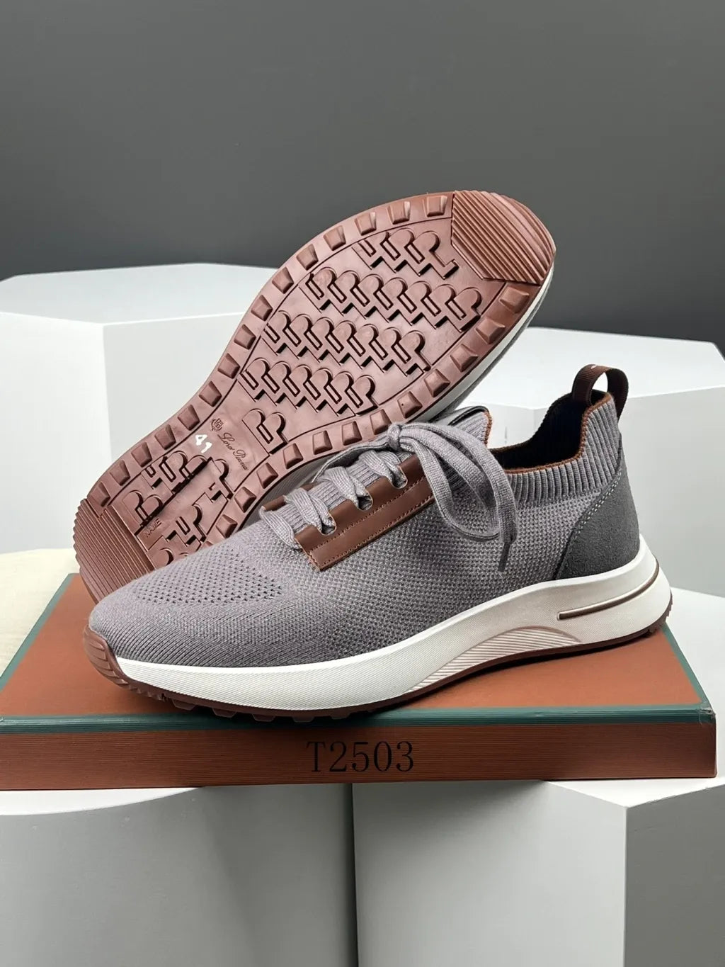 LRP 360 LP Flexy Walk Sneakers – Grey Knit