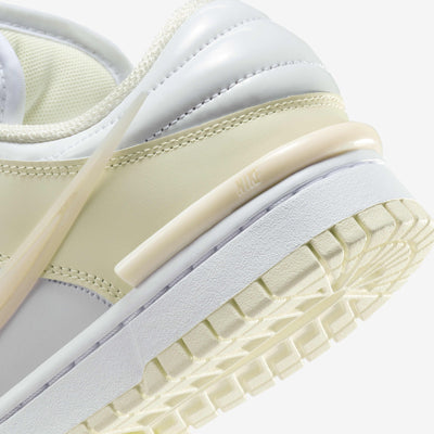 NK Dunk Low Twist - Coconut Milk/White
