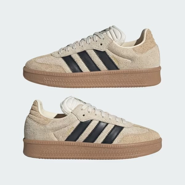 Ad Samba XLG Wonder White/ Core Black/ Gum