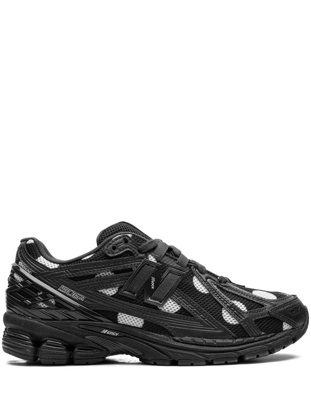 NB 1906R Polka Dot Phantom - Black/White