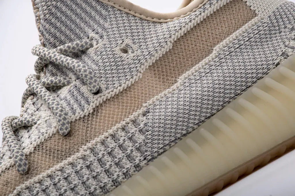 Ad Yeezy Boost 350 V2 - Zyon