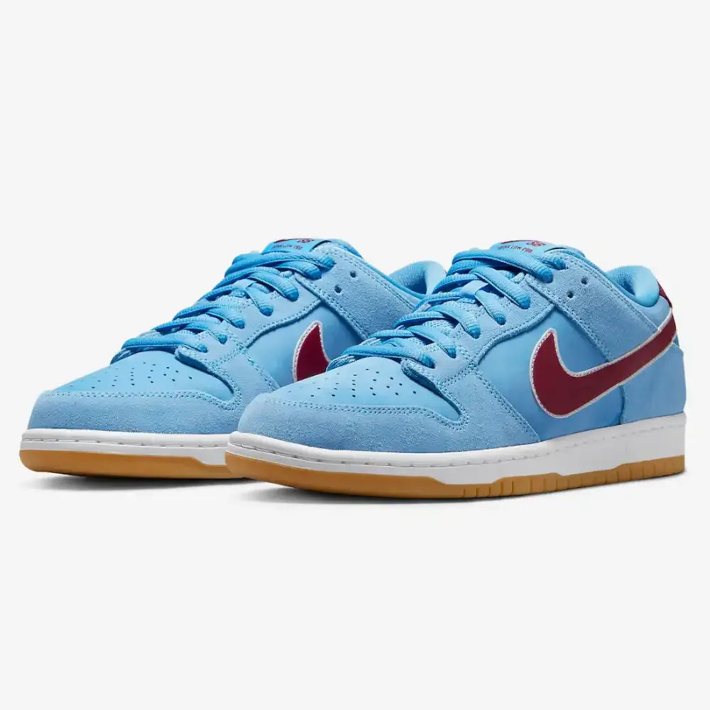 NK Dunk Low - Phillies