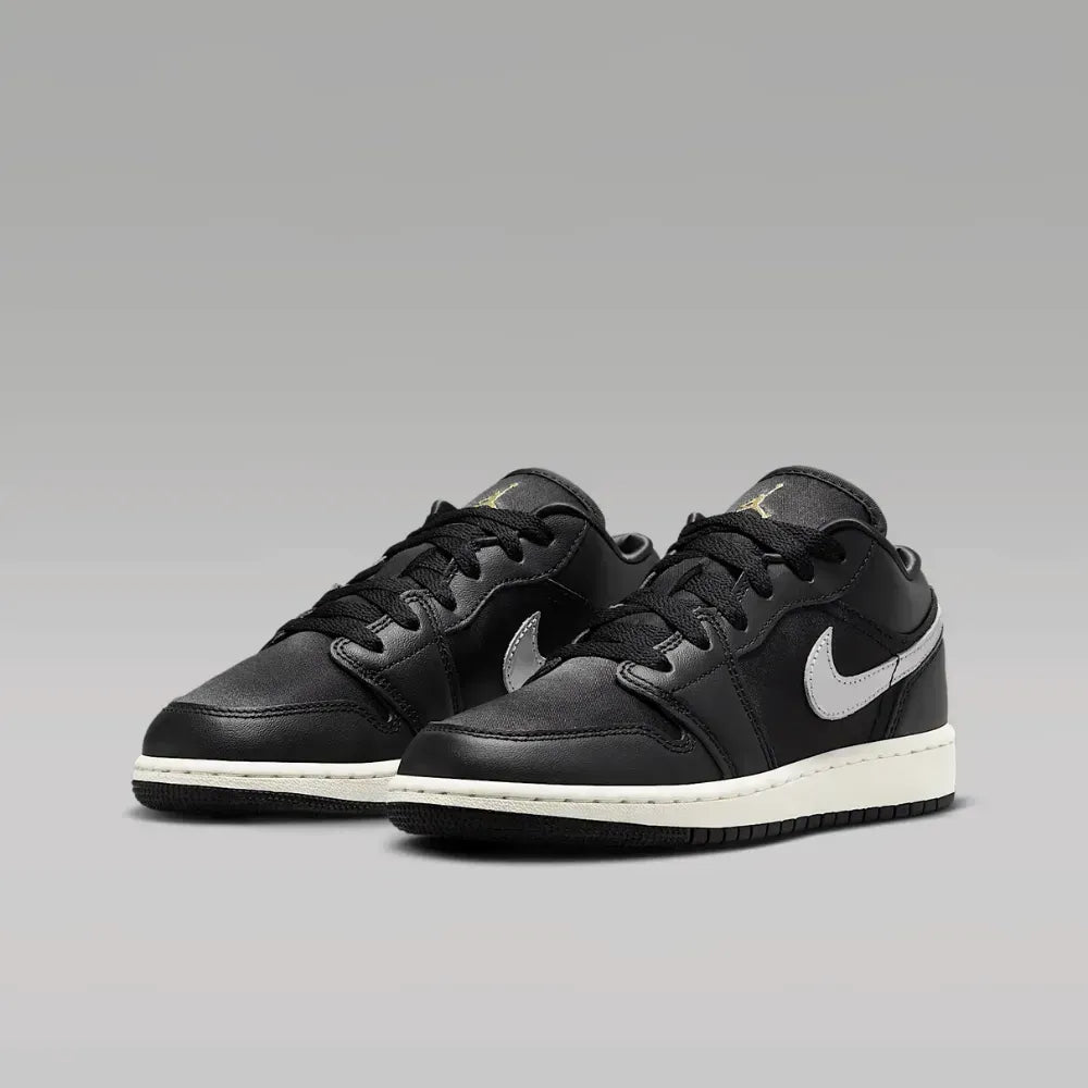 AJ 1 Low - Black Sail Metallic Gold Silver