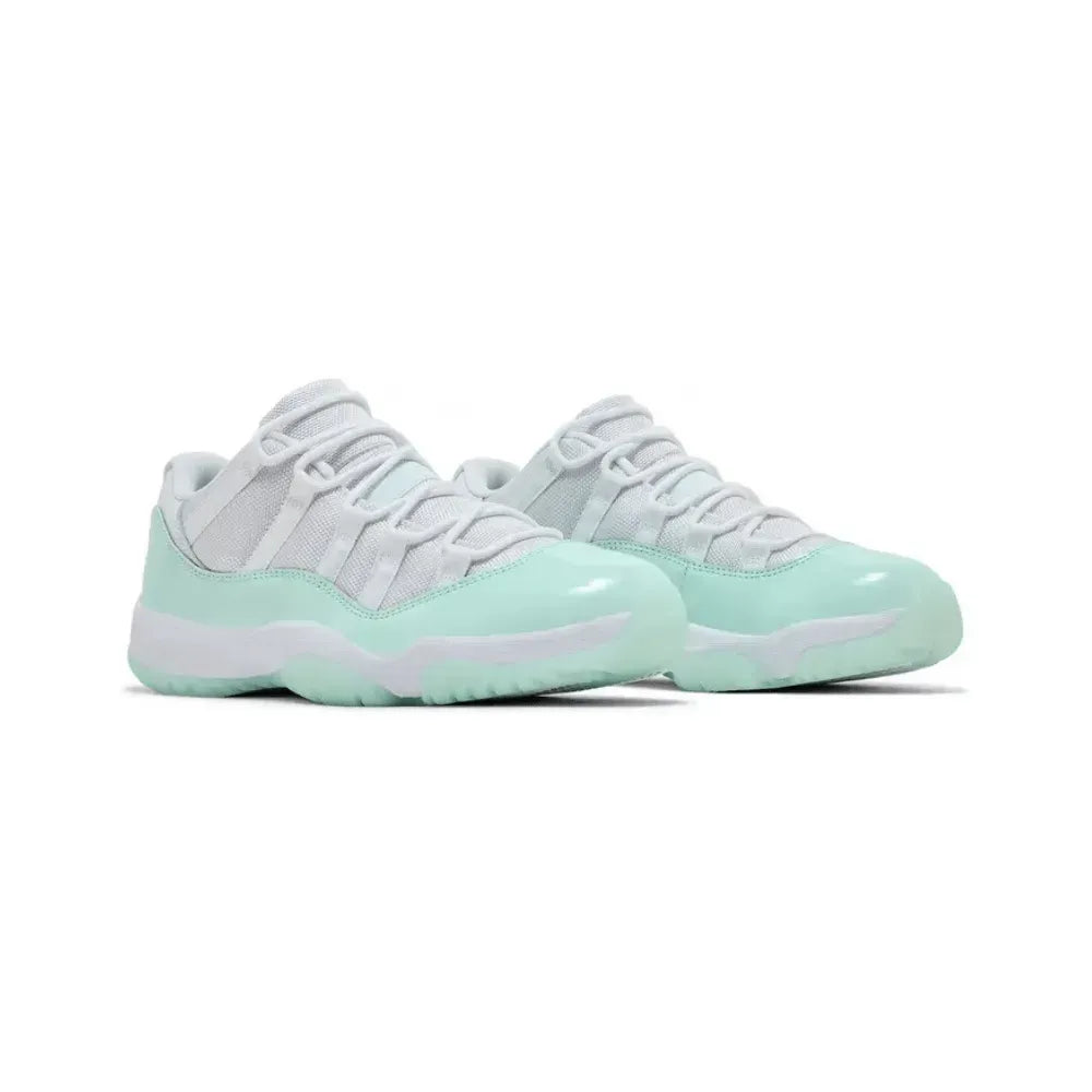 AJ 11 Low - Igloo