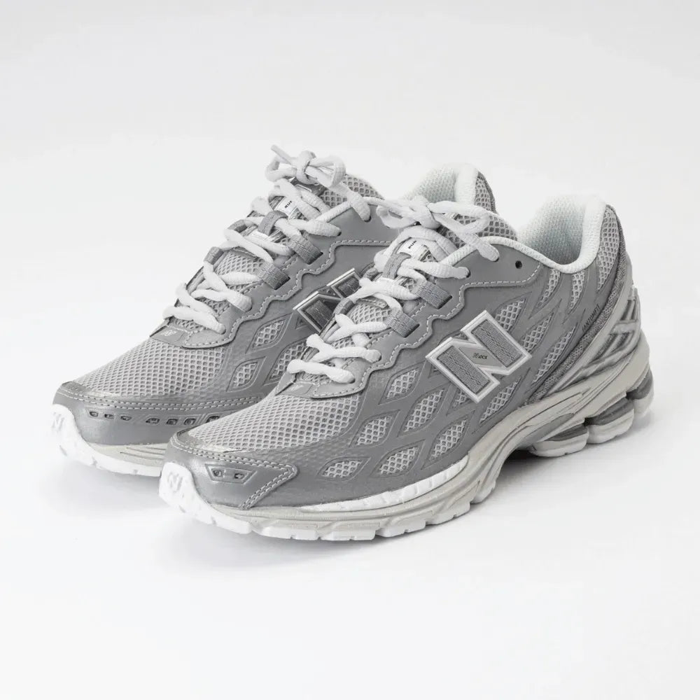 NB 1906W – Silver Metallic