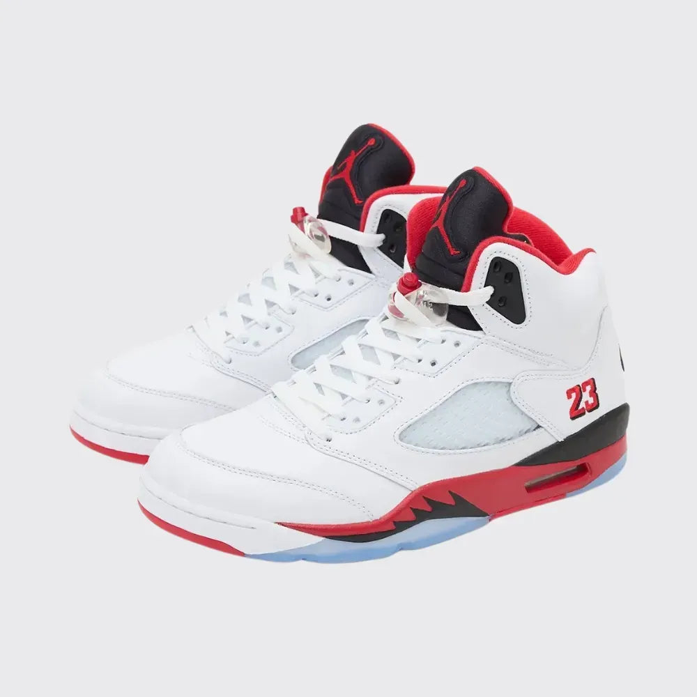 AJ 5 - Fire Red Black Tongue