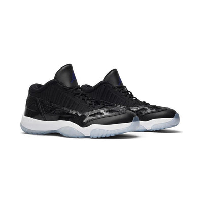 AJ 11 Low - Space Jam