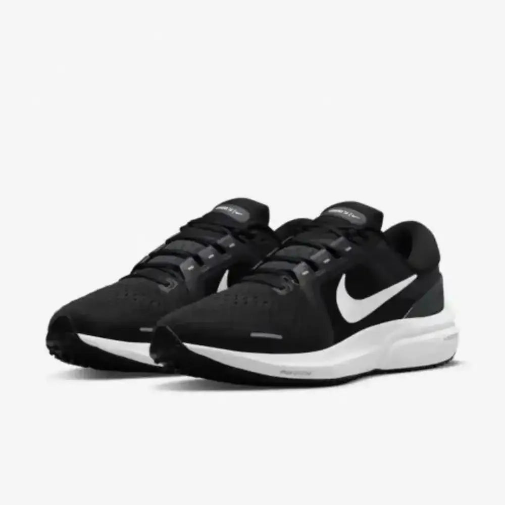 NK Air Zoom Vomero 16 Black