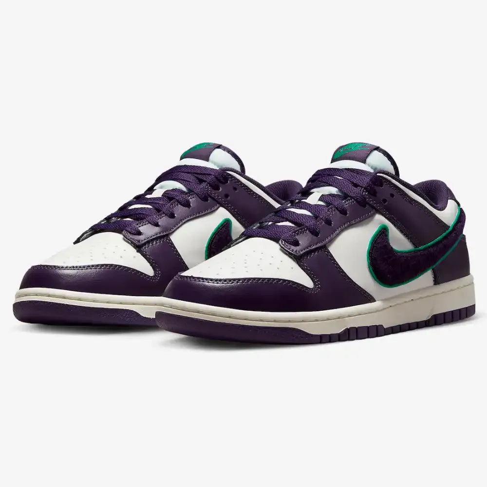 NK Dunk Low - Chenille Swoosh Grand Purple