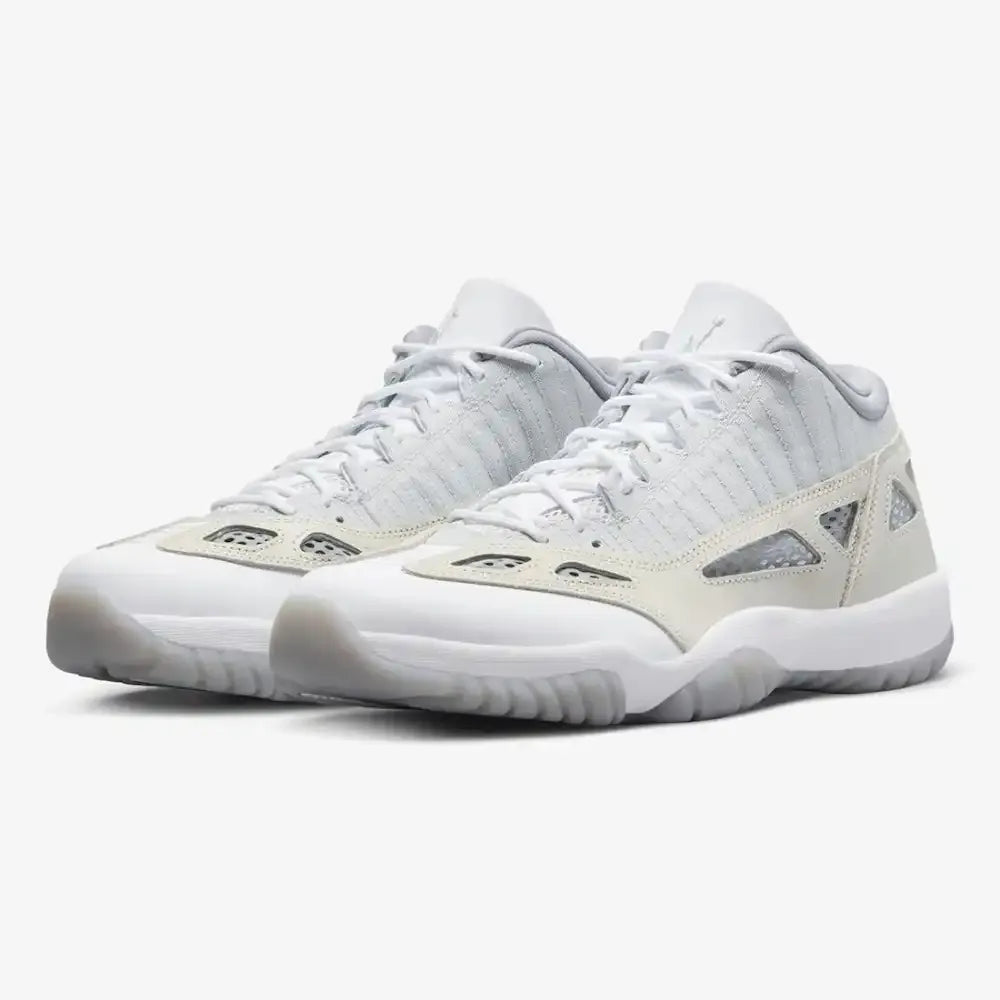 AJ 11 Low - Light Orewood Brown