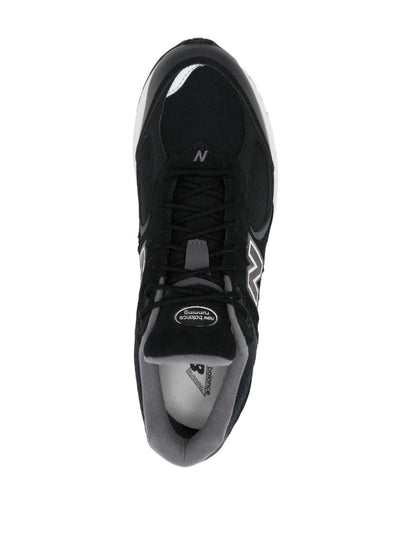 NB 2002RX - Black/Dark Grey