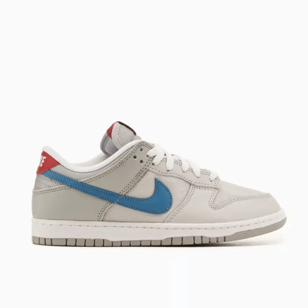 NK Dunk Low - Silver Blue