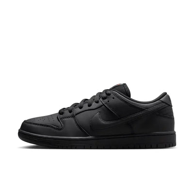 NK Dunk Low - Triple Black