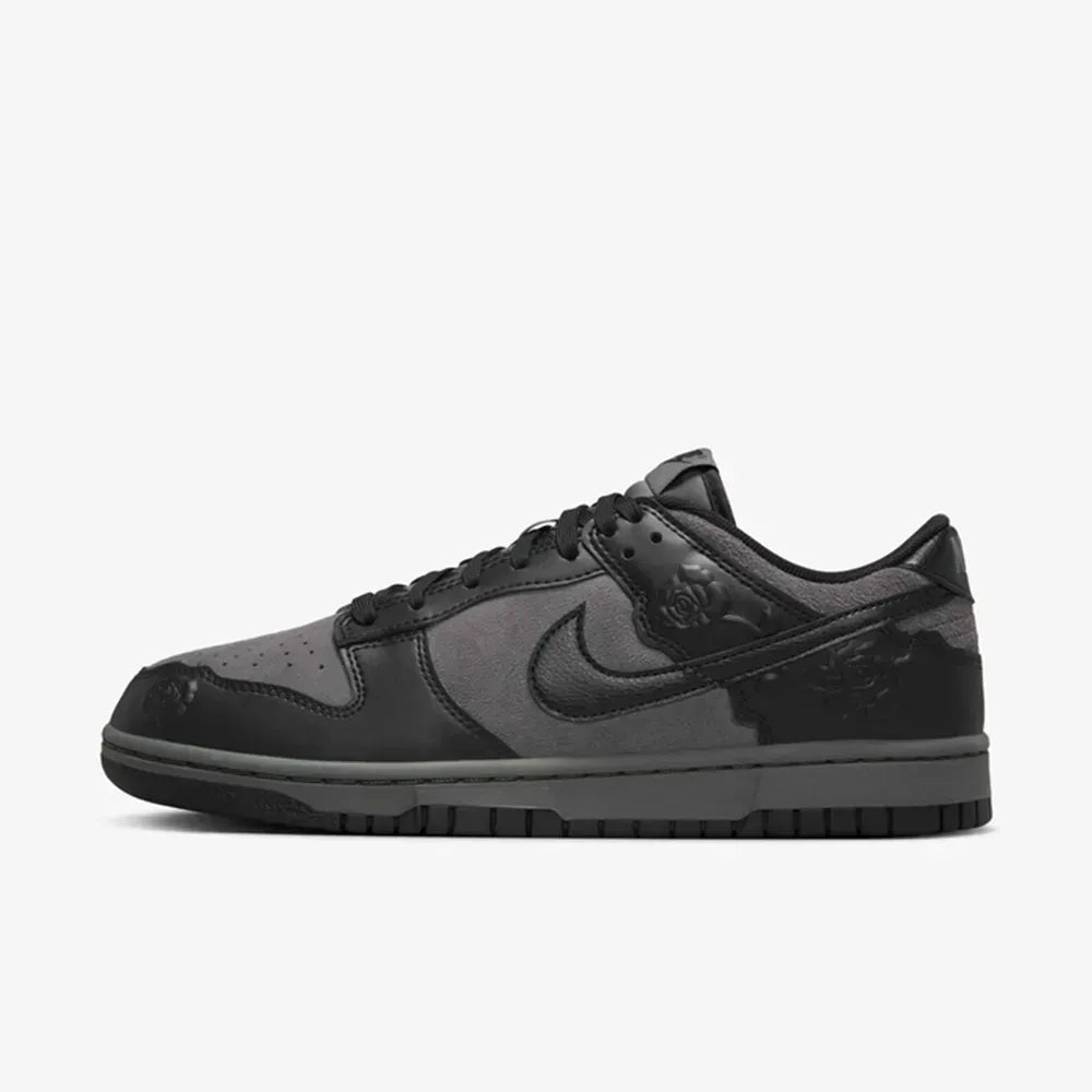 NK Dunk Low - Black Roses