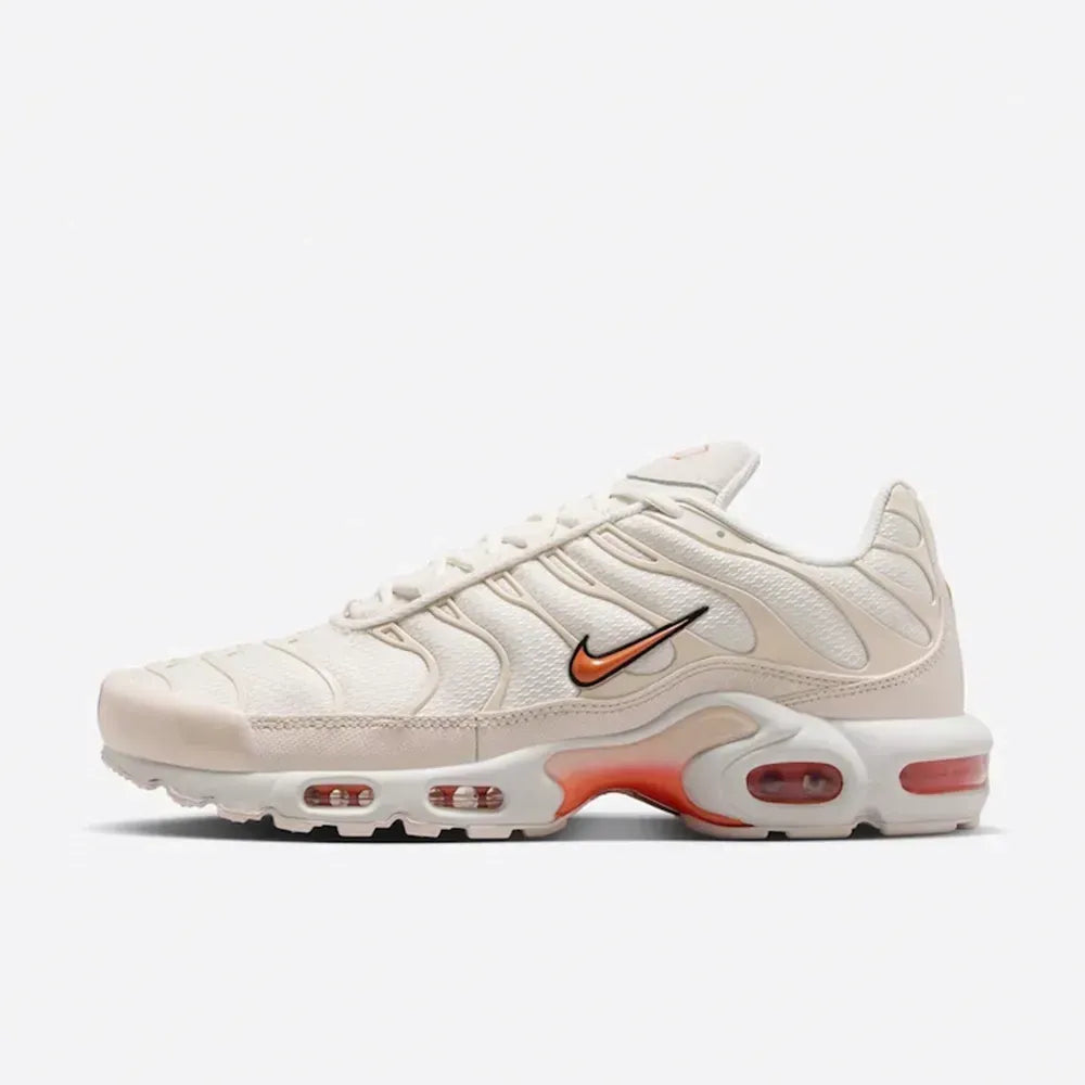 NK Air Max Plus - White/Orange