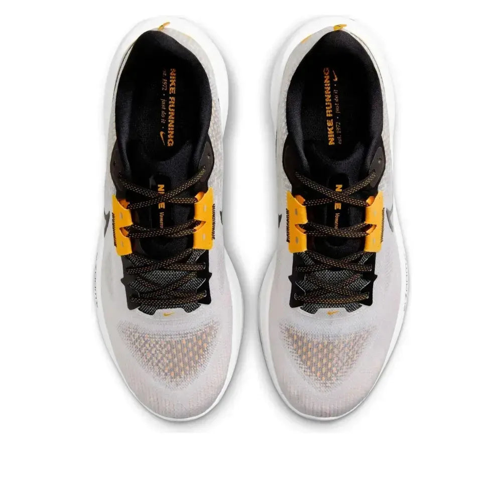 NK Vomero 17 White Laser Orange Black