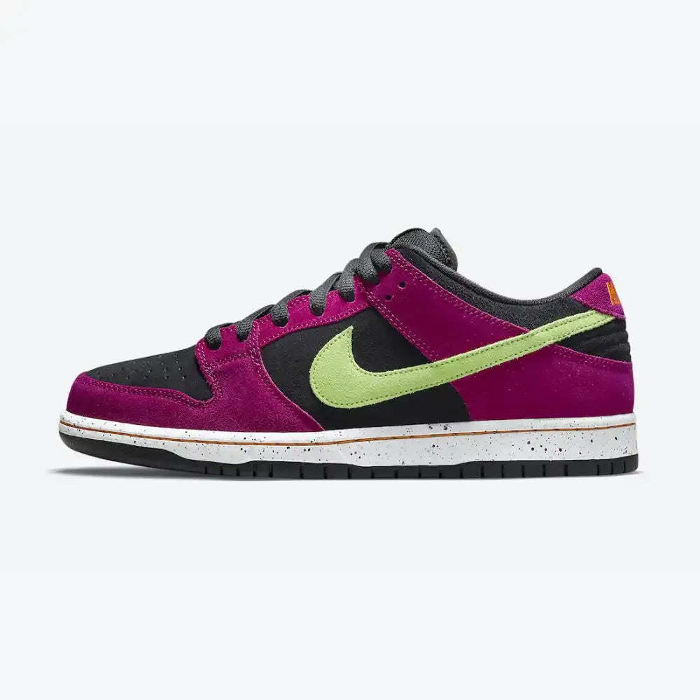 NK Dunk Low - Pro Red Plum