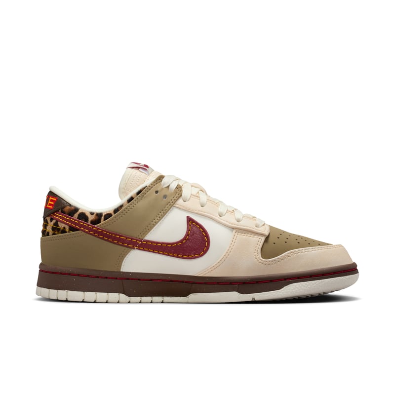 NK Dunk Low - Khaki/Team Red