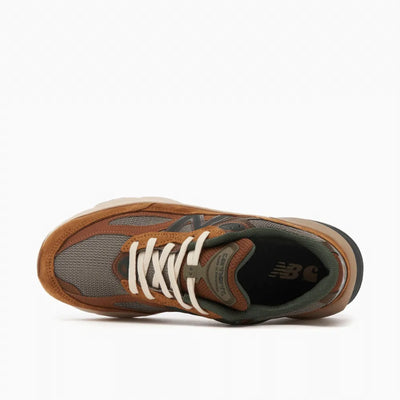 Carhartt WIP x NB 990v6 MiUSA – Sculpture Center