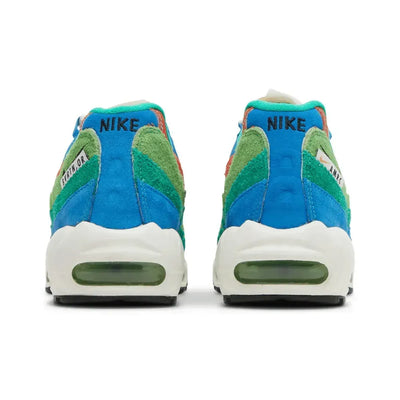NK Air Max 95 SE Running Club Light Photo Blue