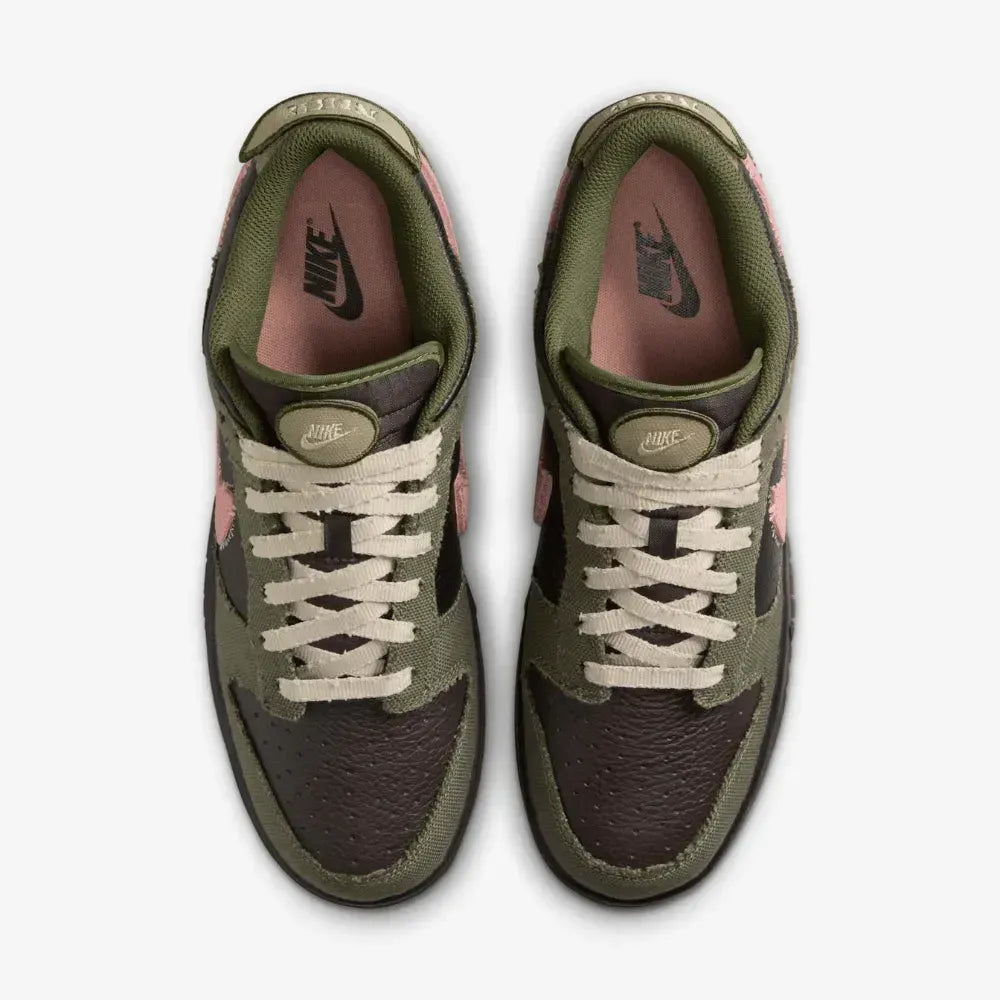 NK Dunk Low - Dunks Not Dead