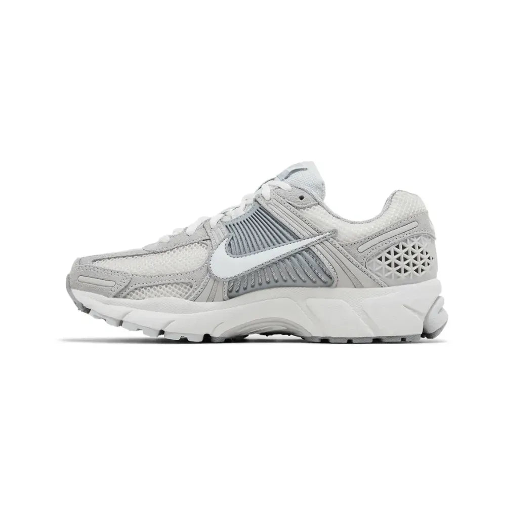 NK Zoom Vomero 5 Pure Platinum