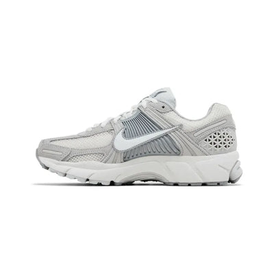 NK Zoom Vomero 5 Pure Platinum