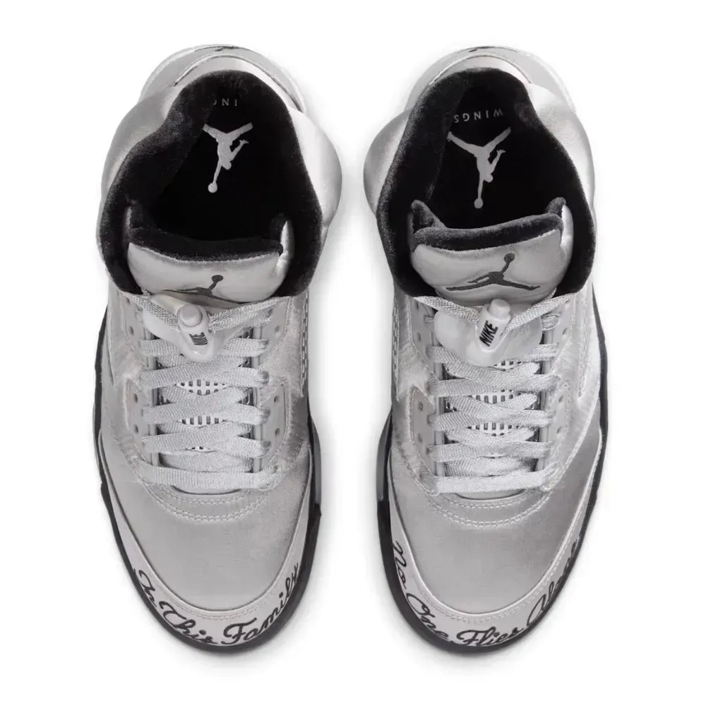 AJ 5 - Wings Medium Grey Metallic Silver