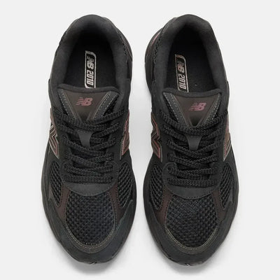 NB 2010 - Metallic Black