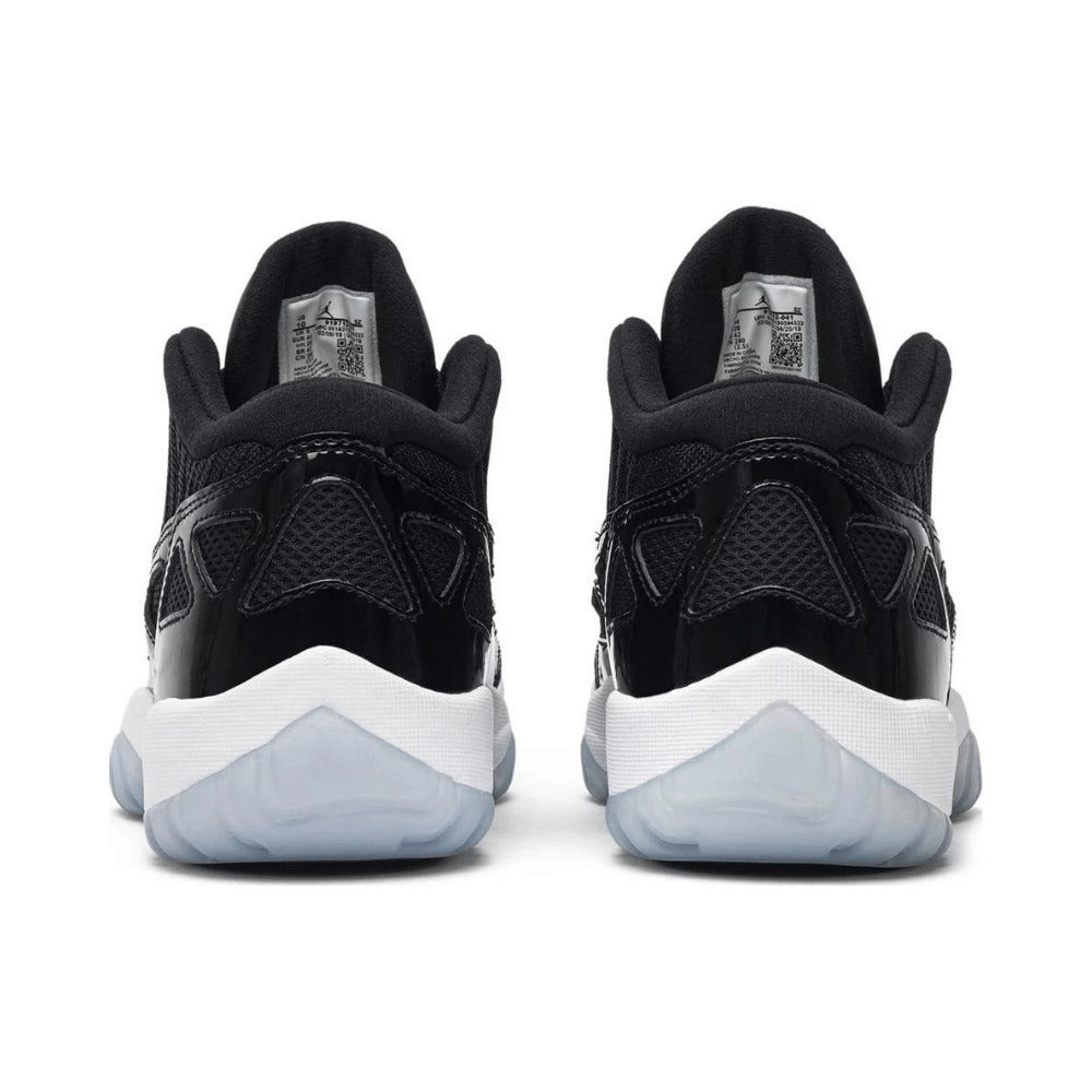 AJ 11 Low - Space Jam