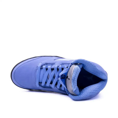 AJ 5 - University Blue