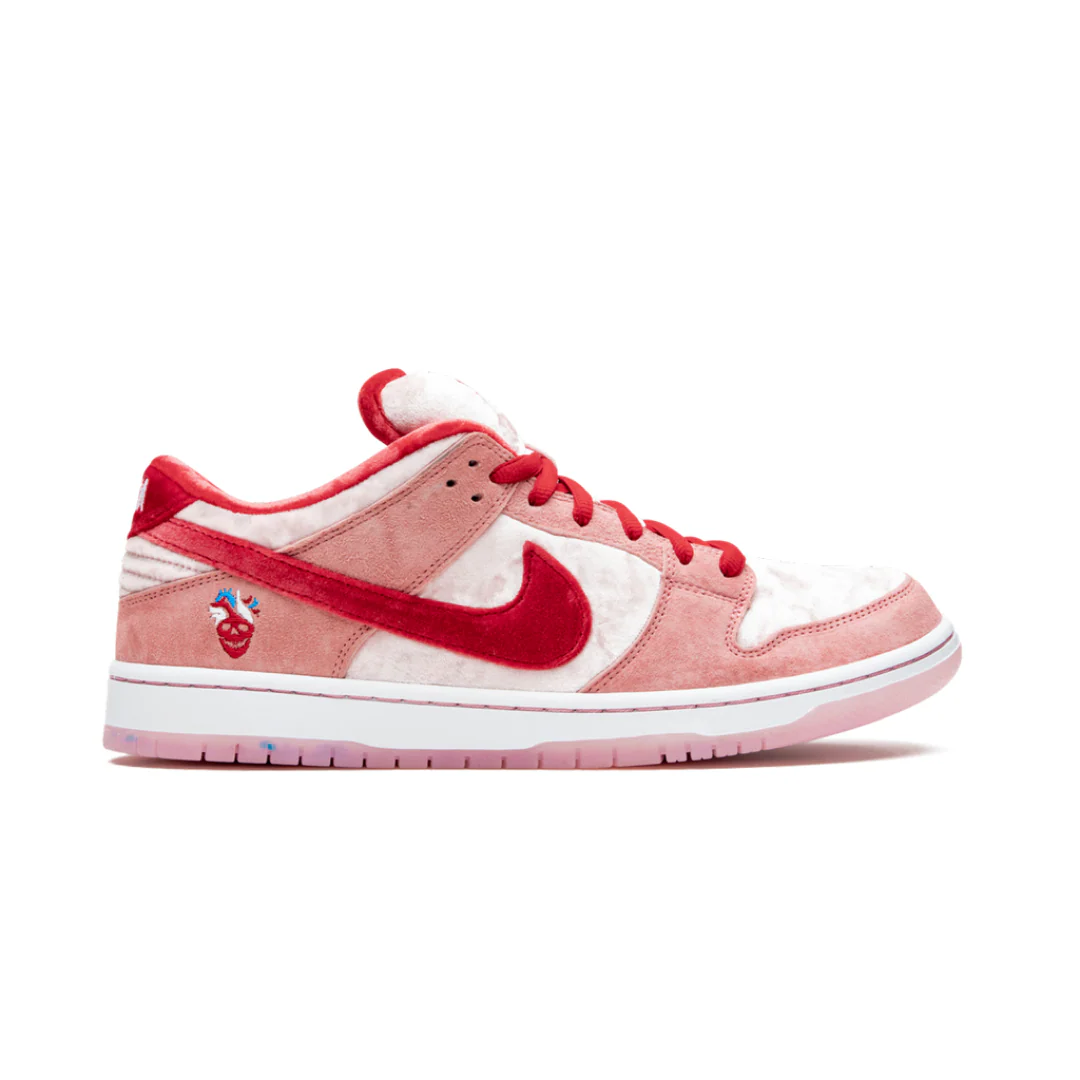 NK SB Dunk Low Strangelove