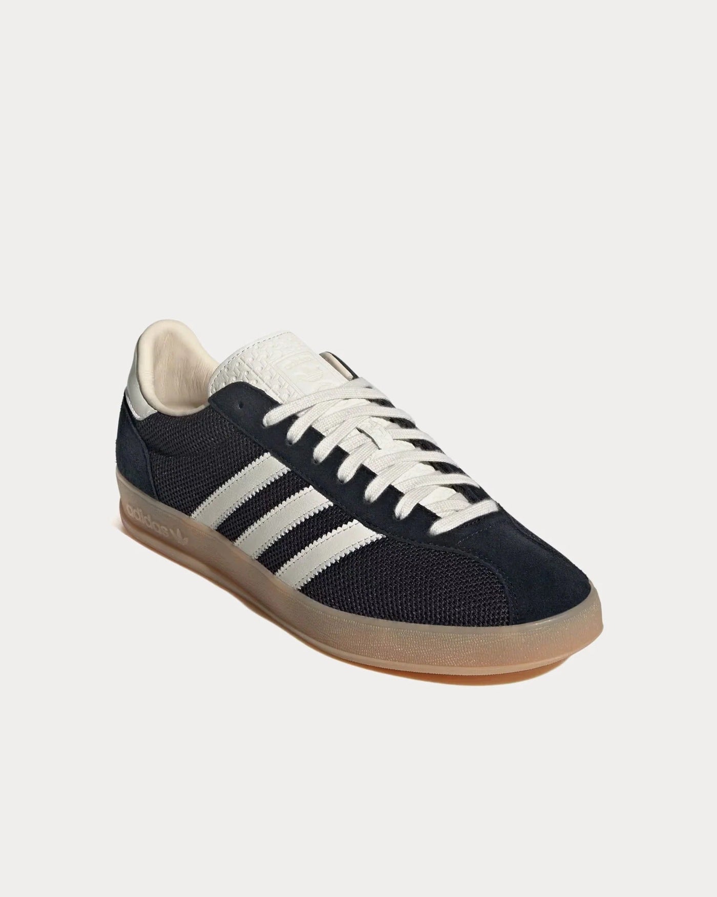 Ad Gazelle Indoor Pro - Black/Off White/Warm Sandstone