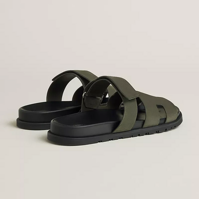 HMS Chypre Suede Sandal – Matte Military Green