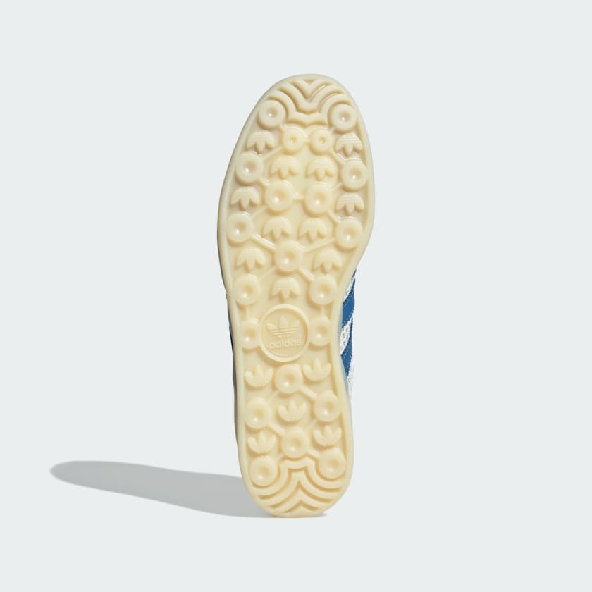 Ad Gazelle Indoor - Off White/Focus Blue/Warm Vanilla