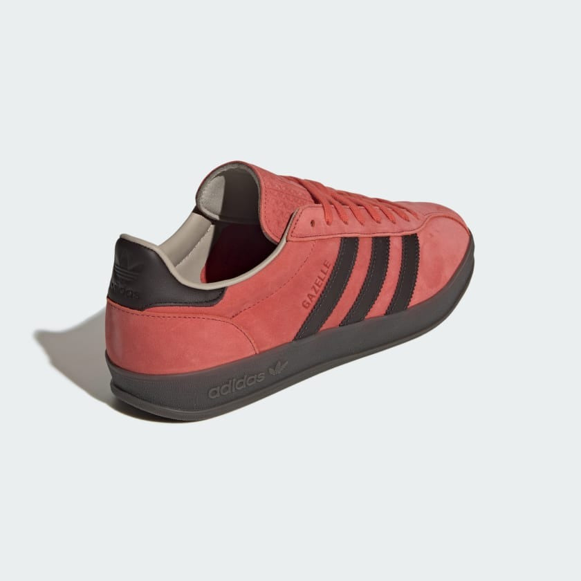 Ad Gazelle Quadra Pro - Crew Red/Charcoal