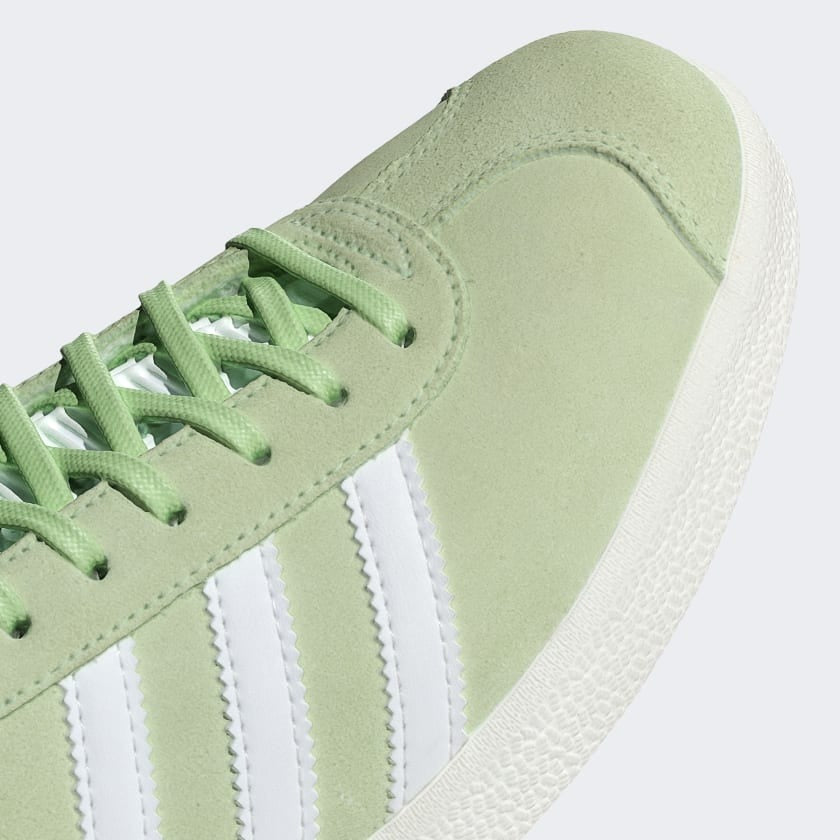 Ad Gazelle - Semi Green Spark/Cloud White