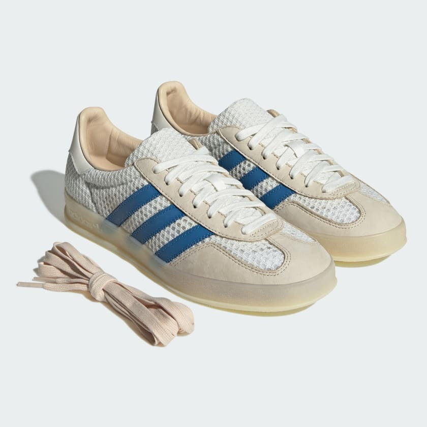 Ad Gazelle Indoor - Off White/Focus Blue/Warm Vanilla