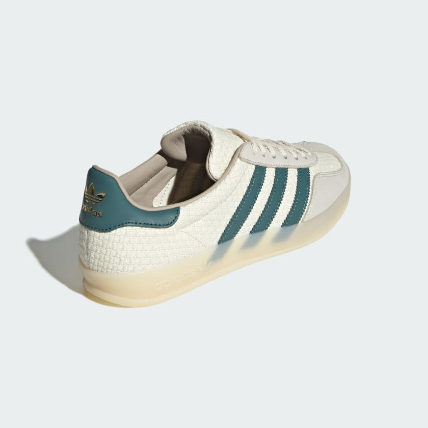 Ad Gazelle Indoor - Cream White/Preloved Teal