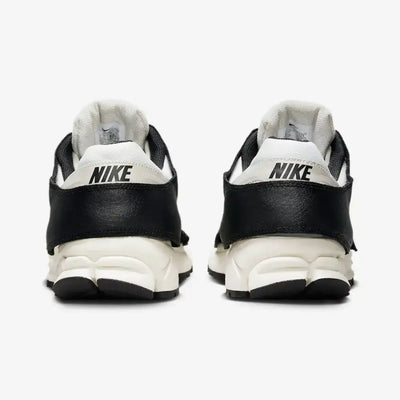 NK Zoom Vomero 5 Timeless