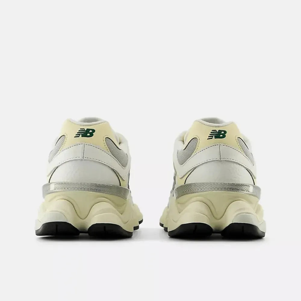 NB 9060 Sea Salt Marsh Green Calcium