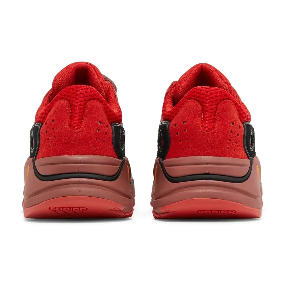 Ad Yeezy Boost 700 Hi-Res Red